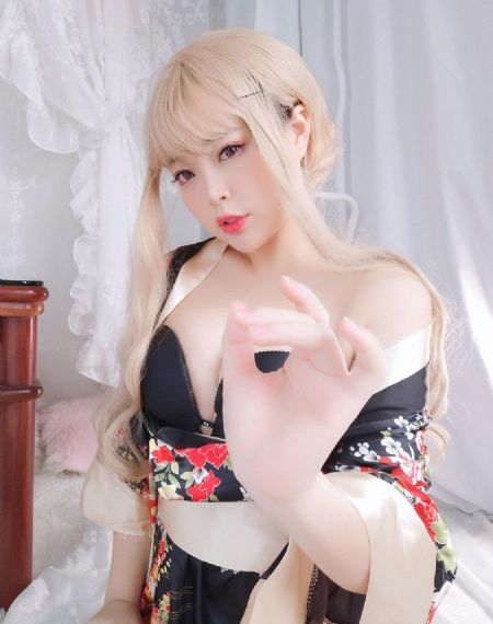 电影美丽空姐_BD免费视频大全