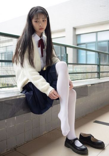 小黄文免费看_720迅雷电影在线